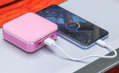 移動(dòng)電源"燃爆”背后產(chǎn)品合格率只有25%，高低溫試驗(yàn)到底有多重要!